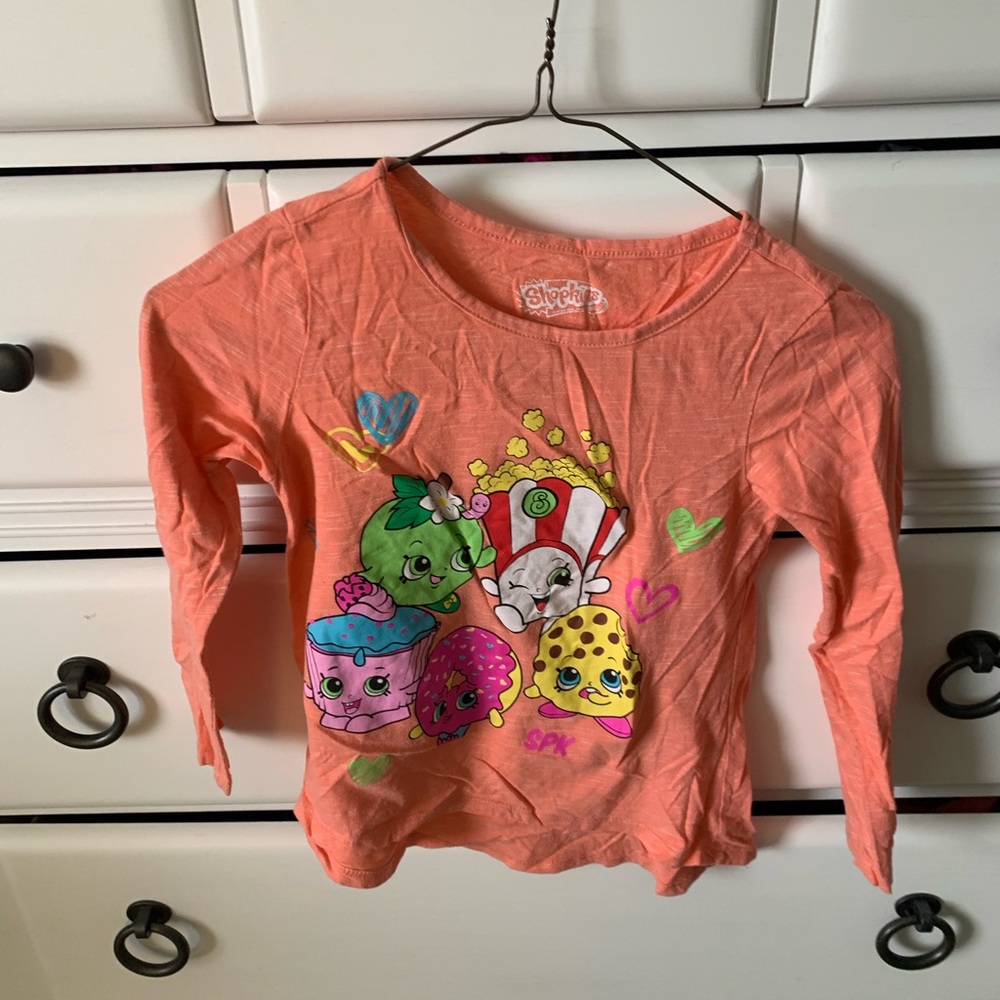 Size 7/8 orange shopkins top!